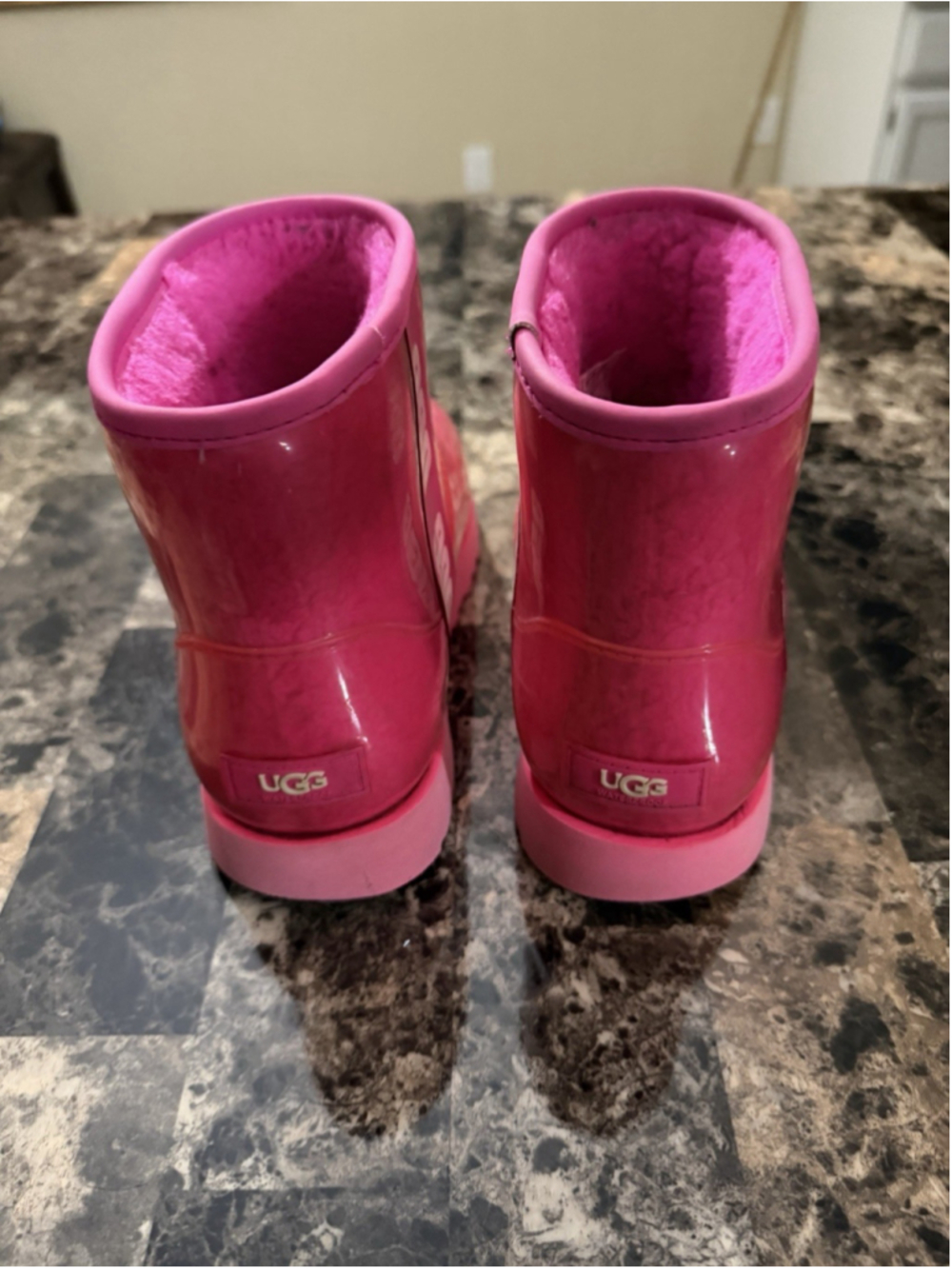 Ugg Classic Clear Mini Winter Snow Rain Boots Size 9 Pink - Picture 16 of 16